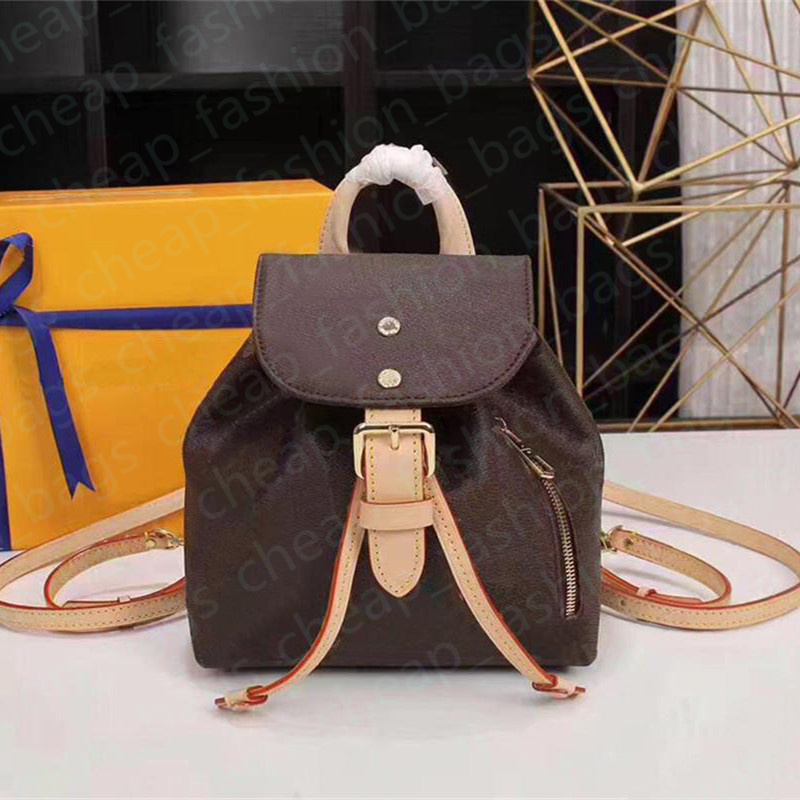 Designers Fashion Mini backpack bag Hot Orignal Real Genuine Leather Designer Luxurys Pack Backpacks bags Handbags Presbyopic Mobile Phone Purse Brown 123, Lq01 
Designers Fashion Mini backpack bag Hot Orignal Real Genuine Leather Designer Luxurys Pack Backpacks bags Handbags Presbyopic Mobile Phone Purse Brown 123, Lq01
