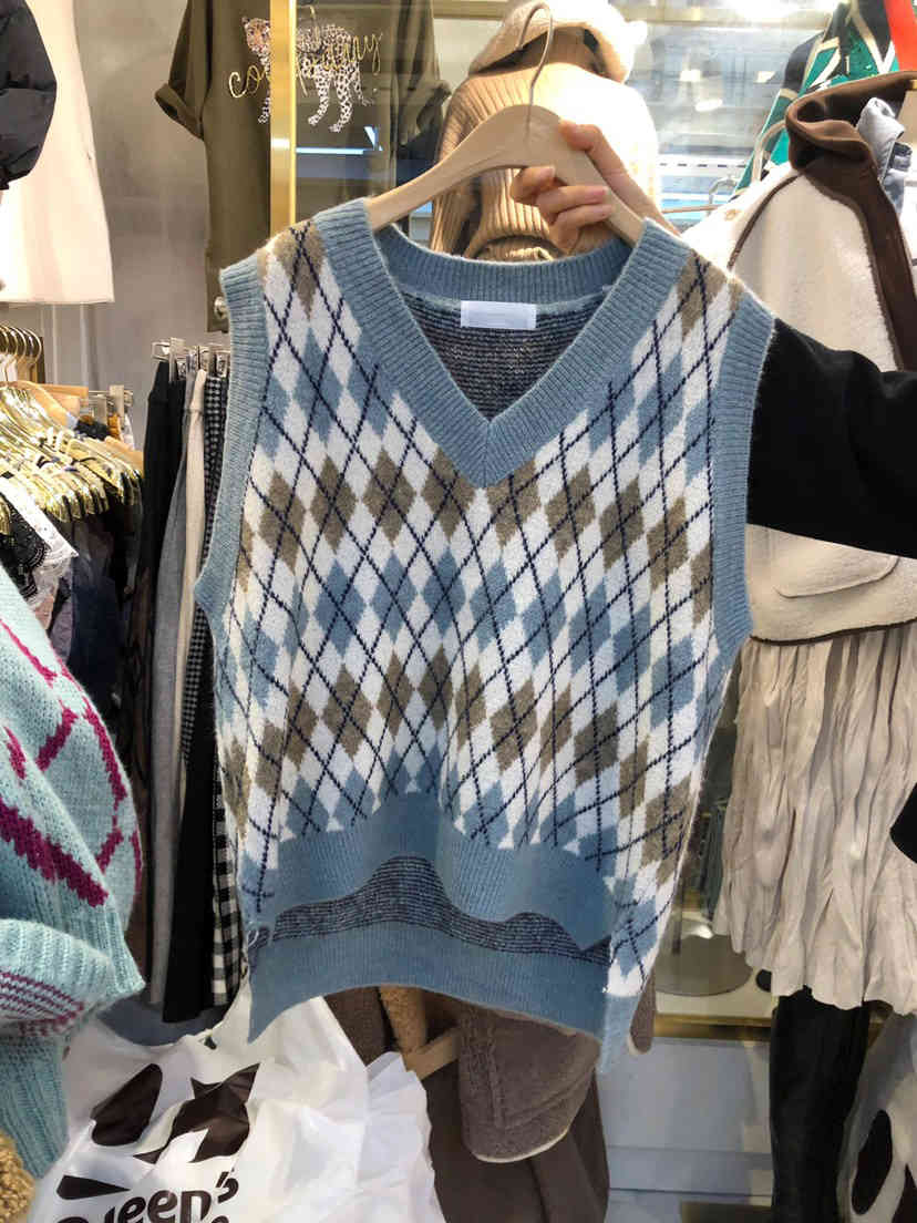 Nomikuma Korean Hit Color Argyly Sleeveless Pullover Sweater Causal V-neck Spring New Knitted Women Vests Ropa Mujer 6E035 210427