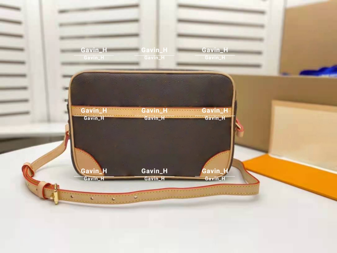 Designers handbag bag top leather strap shoulder bags wallet metal lady messenger Purse cowhide handbags, Brown flower
Designers handbag bag top leather strap shoulder bags wallet metal lady messenger Purse cowhide handbags, Brown flower