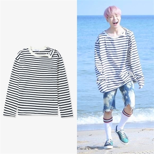 New kpop Bangtan Boys JIMIN Same Irregular Neckline Stripe Sweatershirt Pullover Hoodie Long Sleeve Shirt X0721, Beige
New kpop Bangtan Boys JIMIN Same Irregular Neckline Stripe Sweatershirt Pullover Hoodie Long Sleeve Shirt X0721, Beige