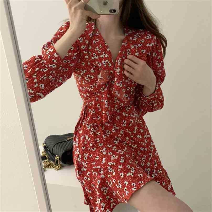 Elegance Korean Sexy Retro Stylish V-Neck Printed Ruffles Vintage High Street Women Chic Mini Dresses Vestidos 210525, Red
Elegance Korean Sexy Retro Stylish V-Neck Printed Ruffles Vintage High Street Women Chic Mini Dresses Vestidos 210525, Red