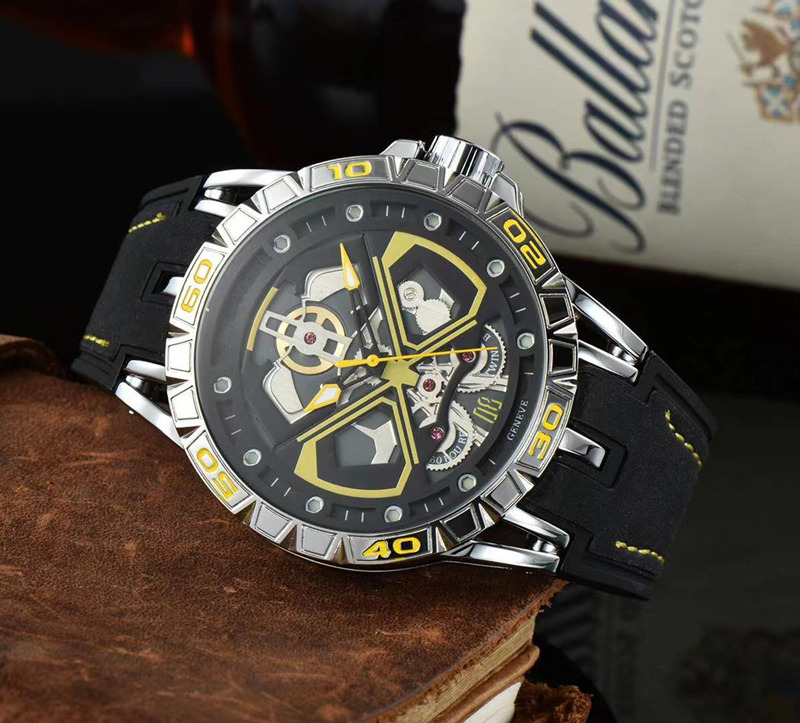 RD2 Top New ROGER Sports Men Watch Reloj hombre Fashion Quartz Watches Mens Business Man Wristwatches Dress Male Clock Montre homme Gift, Slivery;brown
RD2 Top New ROGER Sports Men Watch Reloj hombre Fashion Quartz Watches Mens Business Man Wristwatches Dress Male Clock Montre homme Gift, Slivery;brown
