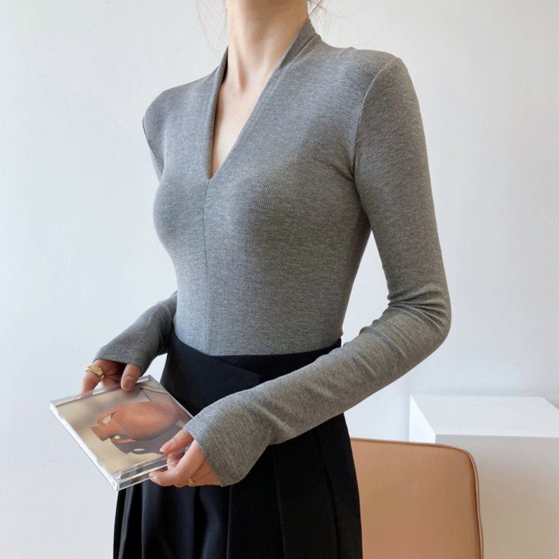 Women's T-Shirt 2021 Spring Woman Sexy V Neck Long Sleeve T-shirts Women Solid Color Slim Rib Knit T-shirt Elegant Female Tops Bot, White
Women's T-Shirt 2021 Spring Woman Sexy V Neck Long Sleeve T-shirts Women Solid Color Slim Rib Knit T-shirt Elegant Female Tops Bot, White