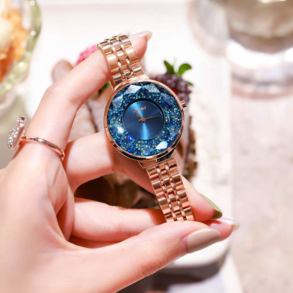 Wristwatches Strength Swarovski element diamond women's steel belt live quartz watch, Slivery;brown
Wristwatches Strength Swarovski element diamond women's steel belt live quartz watch, Slivery;brown