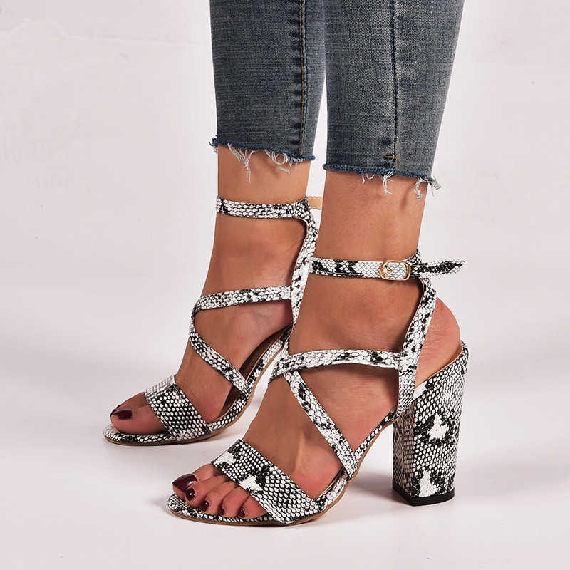Woman Sandals Shoes Snake Summer Pumps High Heels Thick Peep Toe Casual Buckle Strap Fashion Gladiator Plus Size 34-43 Y0721, Yellow
Woman Sandals Shoes Snake Summer Pumps High Heels Thick Peep Toe Casual Buckle Strap Fashion Gladiator Plus Size 34-43 Y0721, Yellow