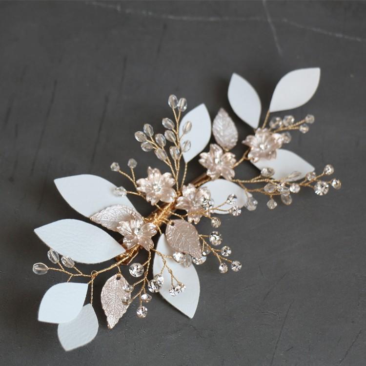 Hair Clips & Barrettes Handmade Flannel Leaf Bridal Clip Piece Gold Flower Women Headpiece Wedding Prom Accessories, Golden;silver
Hair Clips & Barrettes Handmade Flannel Leaf Bridal Clip Piece Gold Flower Women Headpiece Wedding Prom Accessories, Golden;silver