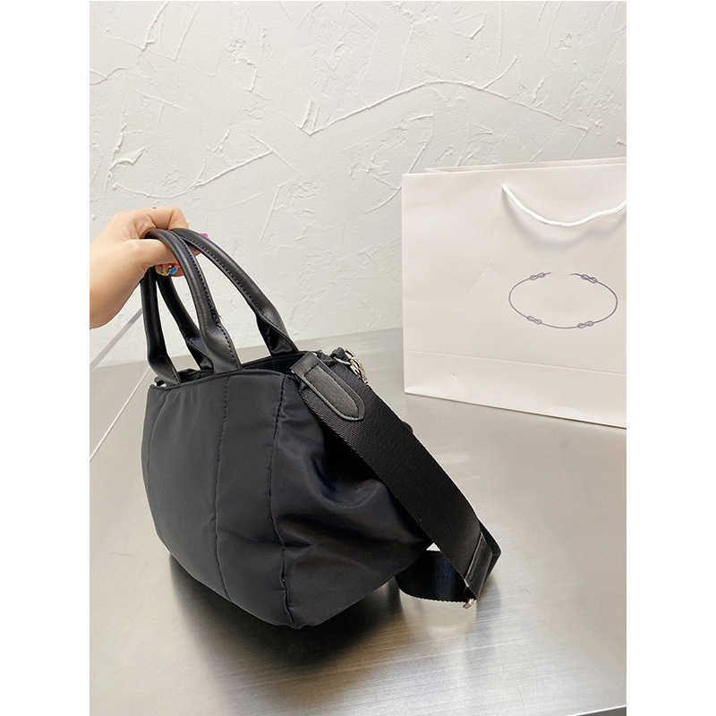 Women Luxurys Designers Bags 2021 designer handbags Multi Pochette Crossbody Bag Zhouzhoubao123 Louisbags_18 Hanghhangbag Puta leisure large
Women Luxurys Designers Bags 2021 designer handbags Multi Pochette Crossbody Bag Zhouzhoubao123 Louisbags_18 Hanghhangbag Puta leisure large