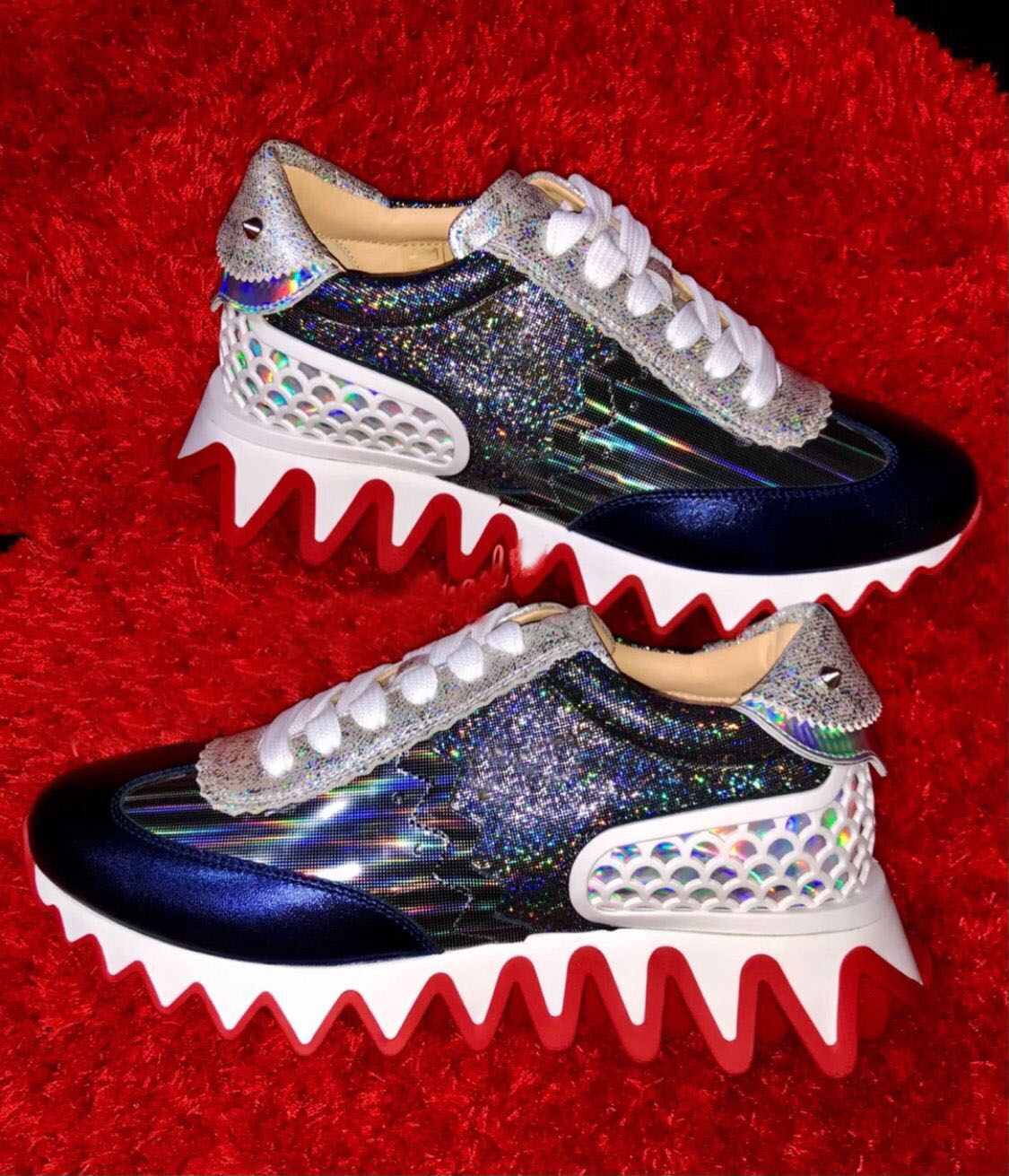 21S/S Luxury Red Bottom LoubiShark Sneakers Shoes Men's Casual Walking Couple Women's Sports Brands Fashion Discount Footwear EU35-47,With Box, 22
21S/S Luxury Red Bottom LoubiShark Sneakers Shoes Men's Casual Walking Couple Women's Sports Brands Fashion Discount Footwear EU35-47,With Box, 22