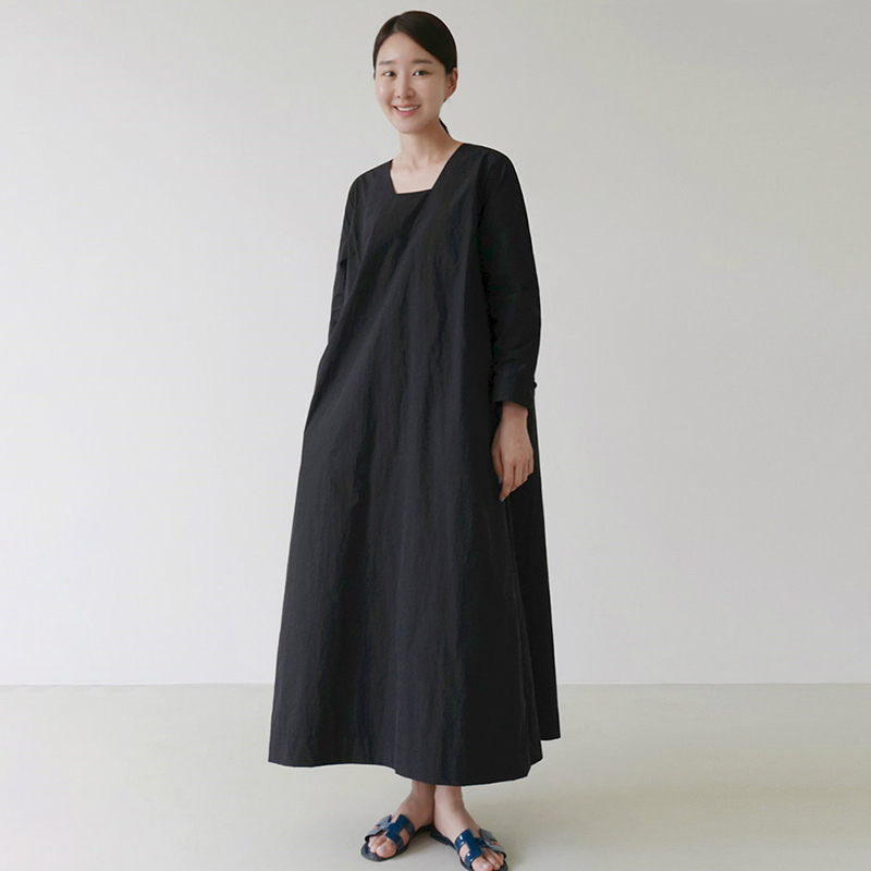 SHENGPLLAE Minimalist Dress Women's Spring Square Collor Loose Solid Color Simple Long Sleeve Mid-calf Dresses Female 210427