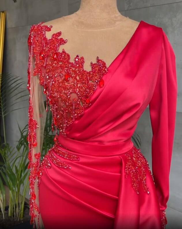 Plus Size Arabic Aso Ebi Red Sexy Luxurious Prom Dresses Lace Beaded Crystals Evening Formal Party Second Reception Gowns ZJ264
