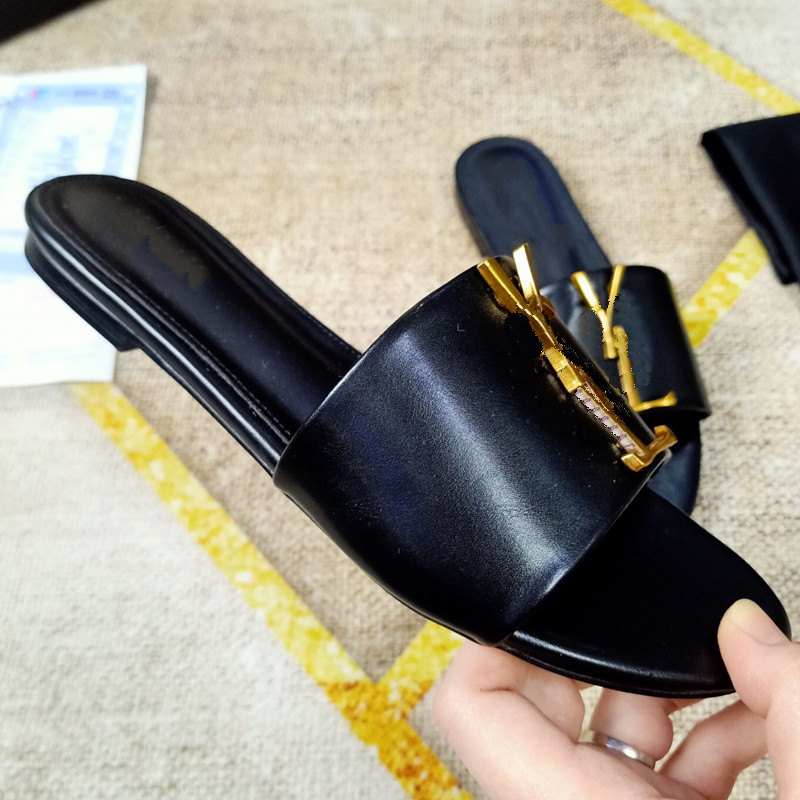 2023 Luxury Designer Slippers Sliders Womens Summer Sandals Beach Slide Ladies Flip Flops Loafers Metal letters Black Outdoor Home shoes, #2
2023 Luxury Designer Slippers Sliders Womens Summer Sandals Beach Slide Ladies Flip Flops Loafers Metal letters Black Outdoor Home shoes, #2