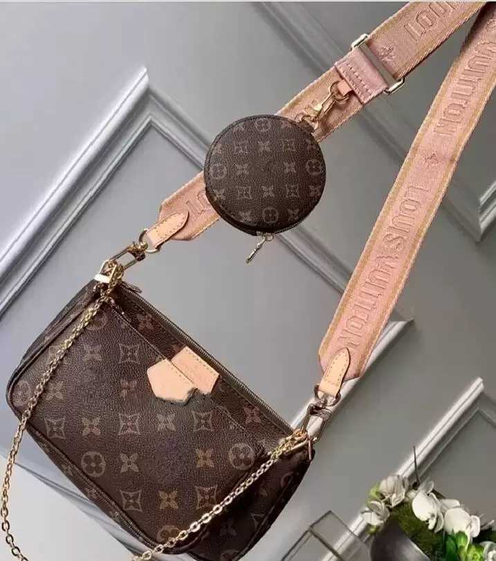 Designers 3 pcs/set Multicolored shoulder Shoulde bags Luxurys women chain strap Crossbody Purse Messenger bag L88
Designers 3 pcs/set Multicolored shoulder Shoulde bags Luxurys women chain strap Crossbody Purse Messenger bag L88