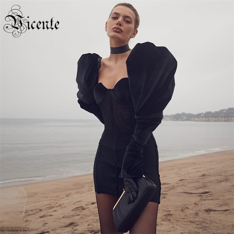 Chic Black Mini Dress Puff Sleeves Design Square Collar Mesh Velvet Splicing Celebrity Party Club Vestido Free 210520
Chic Black Mini Dress Puff Sleeves Design Square Collar Mesh Velvet Splicing Celebrity Party Club Vestido Free 210520