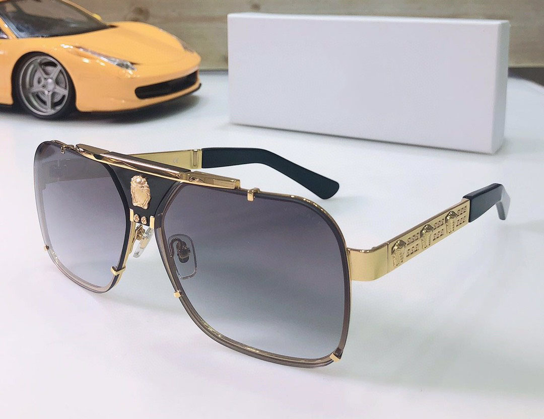 VERS 4368 Top Original high quality Designer Sunglasses for mens famous fashionable Classic retro luxury brand eyeglass Fashion design women, White;black
VERS 4368 Top Original high quality Designer Sunglasses for mens famous fashionable Classic retro luxury brand eyeglass Fashion design women, White;black