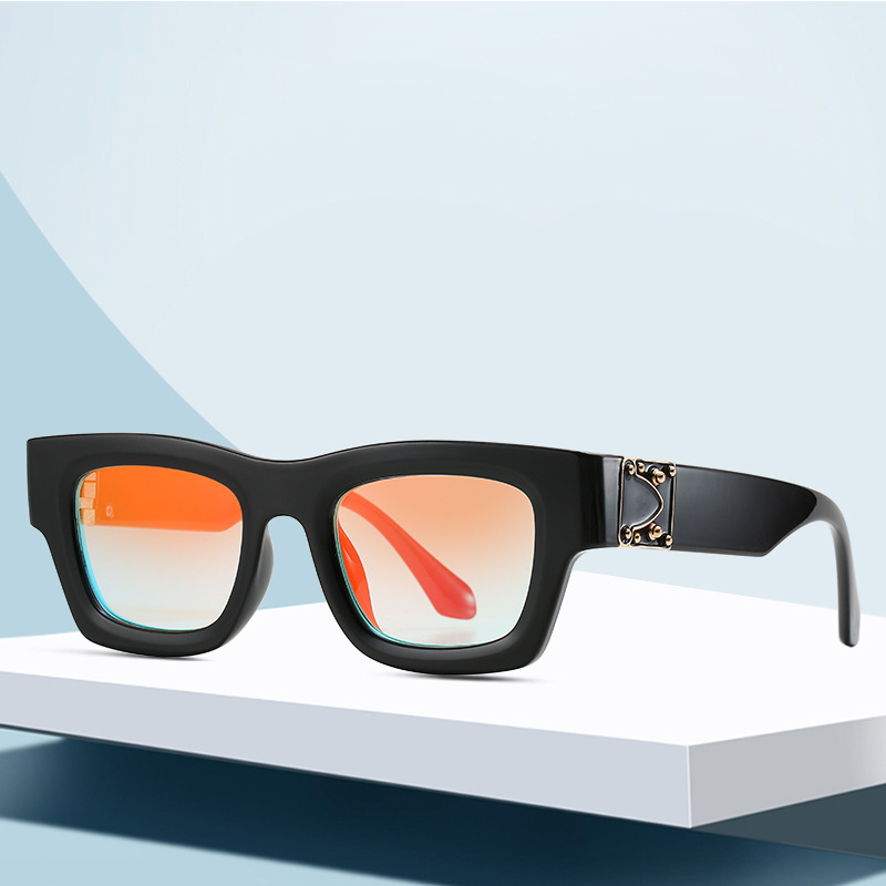 Brand Design Luxury Square Sunglasse For Women Men Fashion Retro Male Female Outdoor Driving Elegant Cool Metal Sun Glasses 2021
Brand Design Luxury Square Sunglasse For Women Men Fashion Retro Male Female Outdoor Driving Elegant Cool Metal Sun Glasses 2021