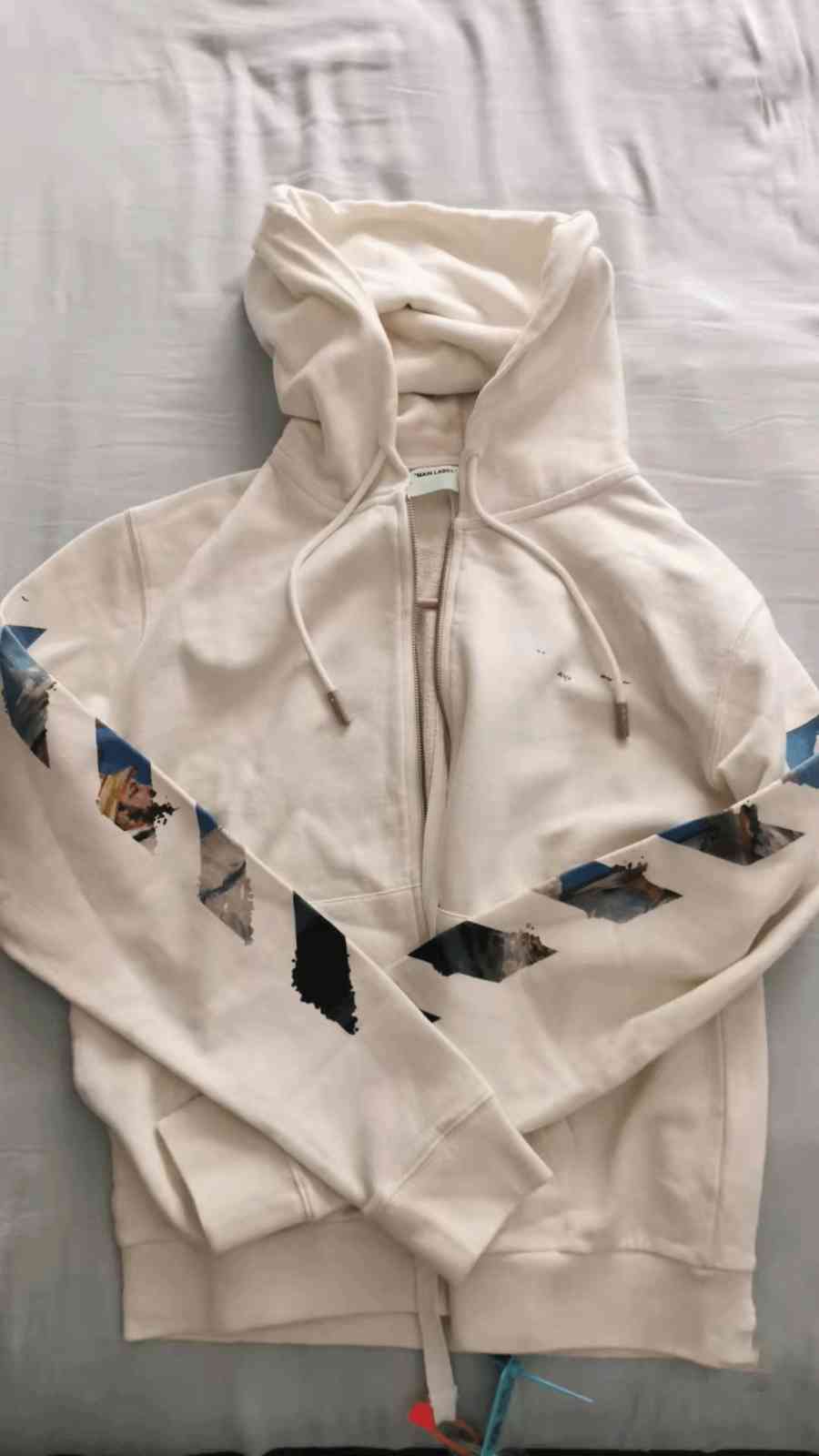 Designer Luxury Off Classic Arrowhead Katoen Hip Hop Top Hoodie Of Black White Seaside Stone Fisherman Print Men Women Casual Hooded
Designer Luxury Off Classic Arrowhead Katoen Hip Hop Top Hoodie Of Black White Seaside Stone Fisherman Print Men Women Casual Hooded