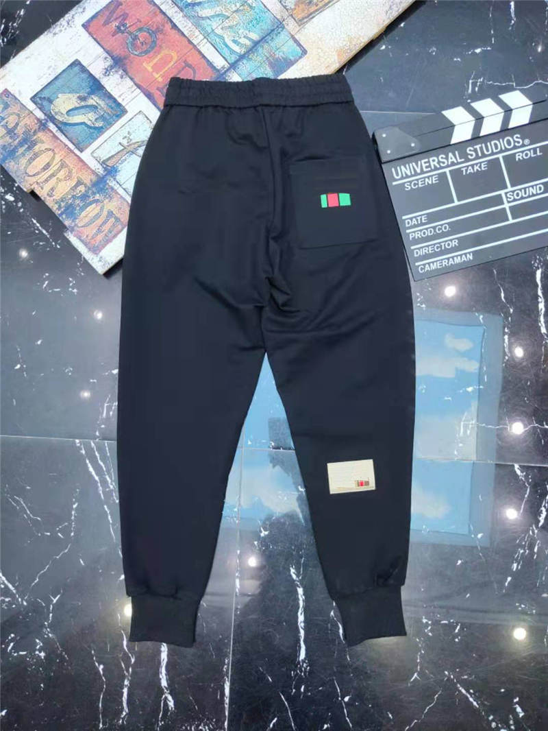 Mens Track Pants Summer Beach Shorts For Men Women Unisex With Letter Printed Striped Outwears Street Trouse Sweater Pant Drawstring Adjust S-XL, Black
Mens Track Pants Summer Beach Shorts For Men Women Unisex With Letter Printed Striped Outwears Street Trouse Sweater Pant Drawstring Adjust S-XL, Black