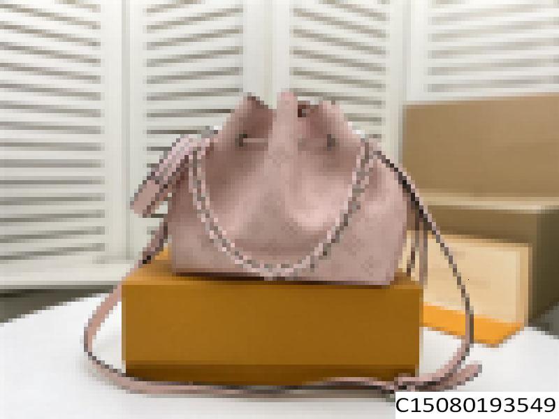Petit Noe BELLA Drawstring Shoulder Bag bucket bag in Mahina calf leather with perforated pattern Drawstring Bags Size: 25*25*20 CM
Petit Noe BELLA Drawstring Shoulder Bag bucket bag in Mahina calf leather with perforated pattern Drawstring Bags Size: 25*25*20 CM