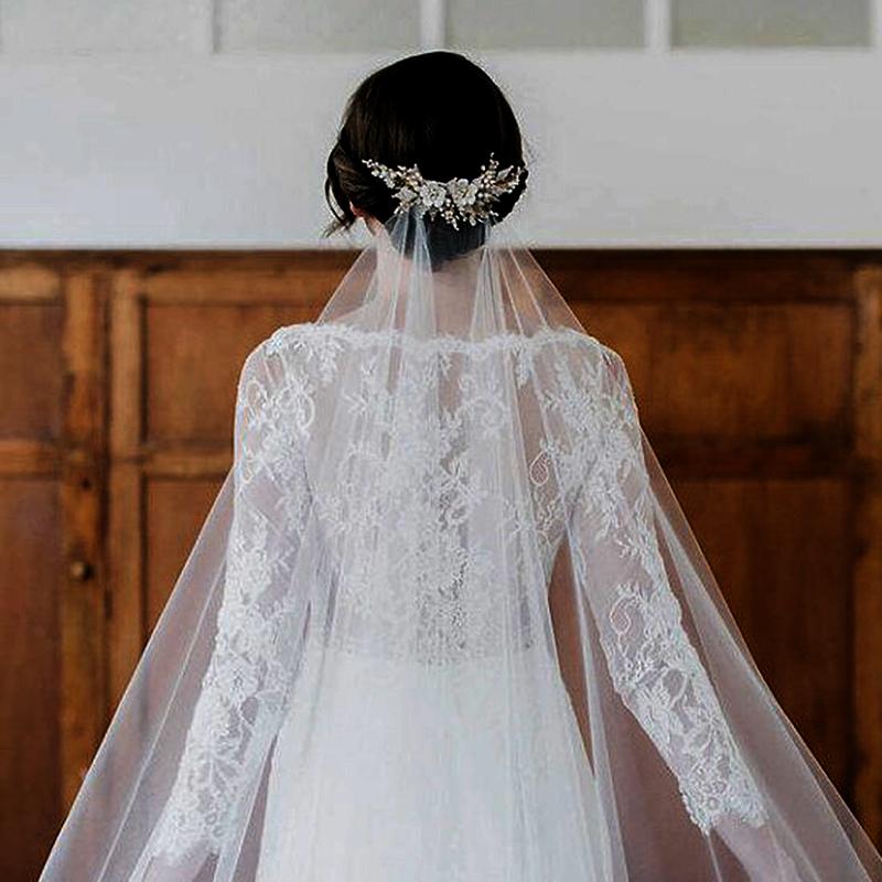 Bridal Veils Wedding Veil 3*1.5 Meter Long Cathedral With Comb Crystal Beaded Tulle, White
Bridal Veils Wedding Veil 3*1.5 Meter Long Cathedral With Comb Crystal Beaded Tulle, White