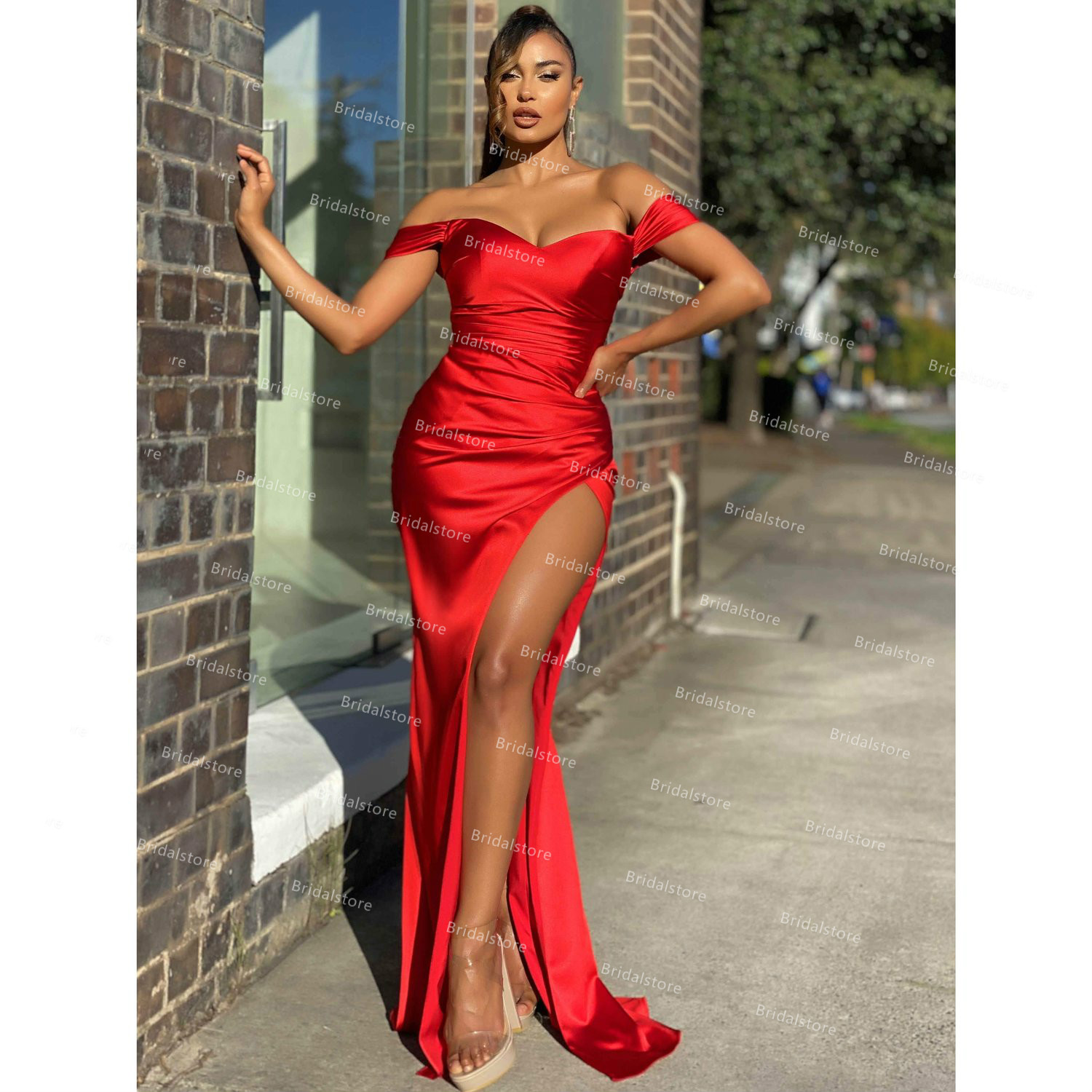 Plus Size Sky Blue Red Mermaid Prom Dresses With Slit Sexy Off The Shoulder Satin African Evening Gowns Pleated Floor Length Long Party Dress 2021 Gra
