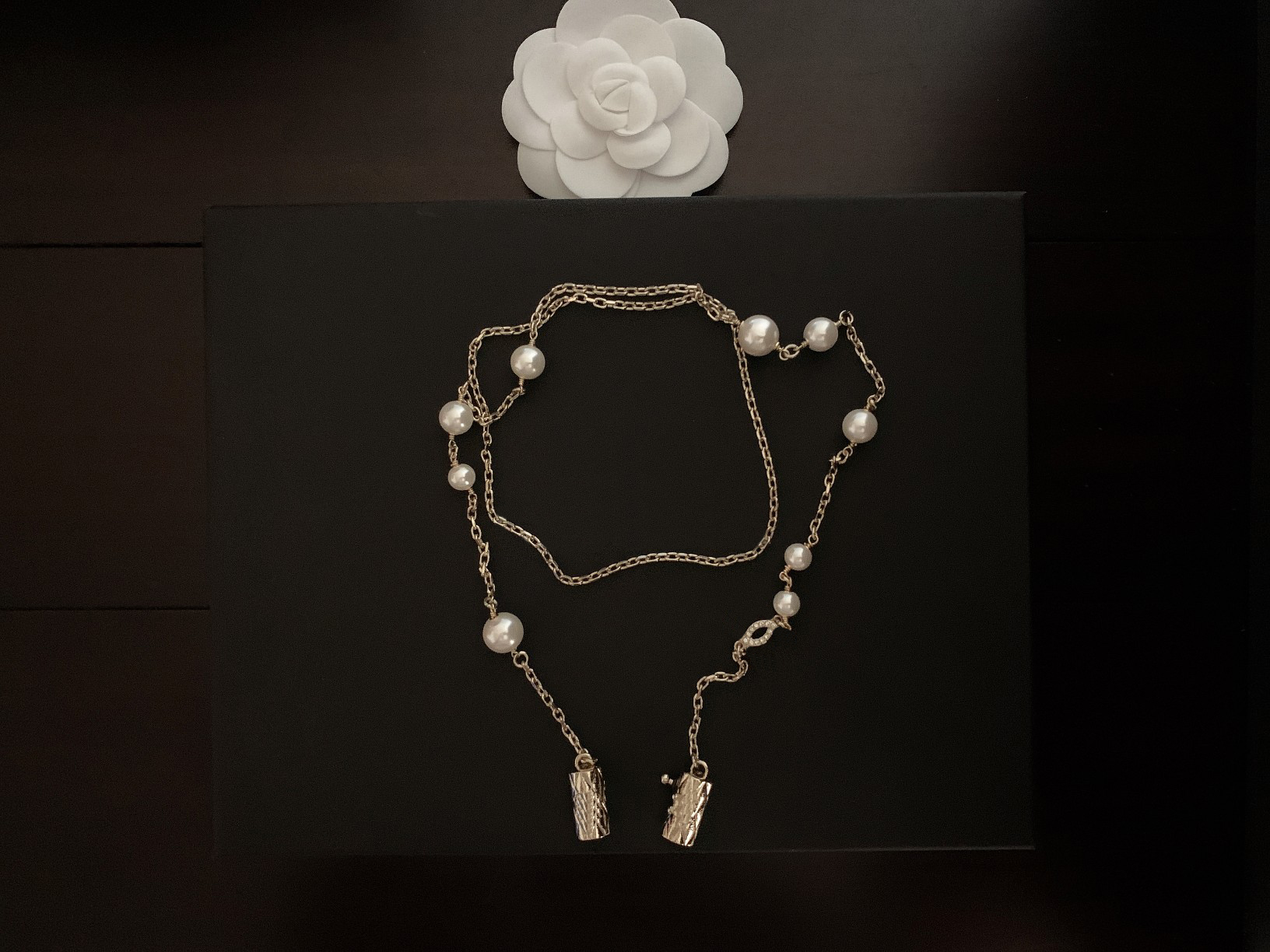 Fashion Luxury Designer Jewelry Pendant Necklace Headsets Chain Womens Necklaces Mens Neckwear Letter Headset Anti-loss Party High Quality
Fashion Luxury Designer Jewelry Pendant Necklace Headsets Chain Womens Necklaces Mens Neckwear Letter Headset Anti-loss Party High Quality