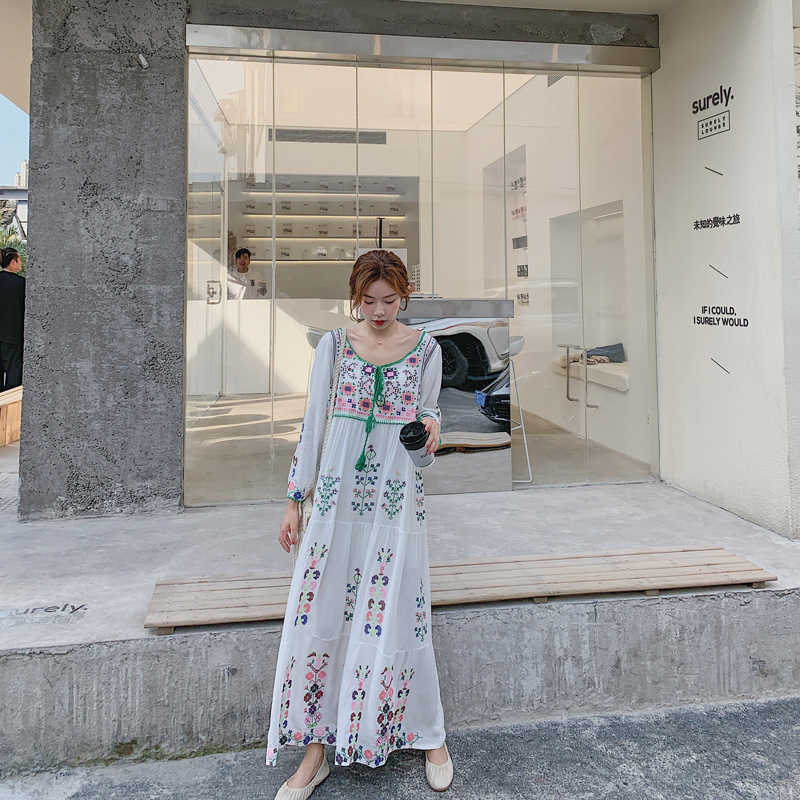 VANOVICH Summer and Spring Bohemian Dress Women Fashion Casual Embroidery Pluz Size Long Sleeve Clothing 210615