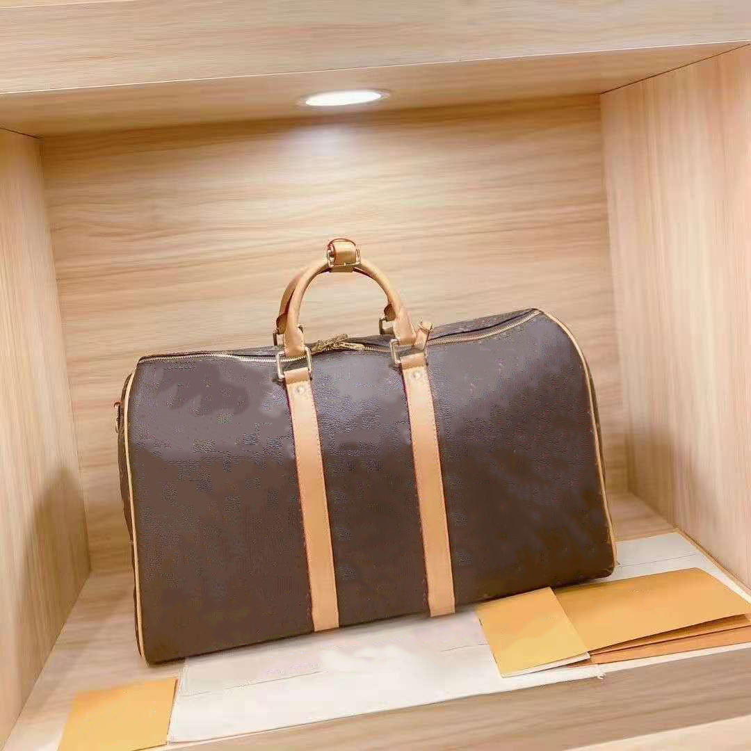 men duffle bags brand Designers women travel bags hand luggage travel bag original High Quality pu leather Monogrames handbags large cross body totes bag 931a95, Brown flower
men duffle bags brand Designers women travel bags hand luggage travel bag original High Quality pu leather Monogrames handbags large cross body totes bag 931a95, Brown flower