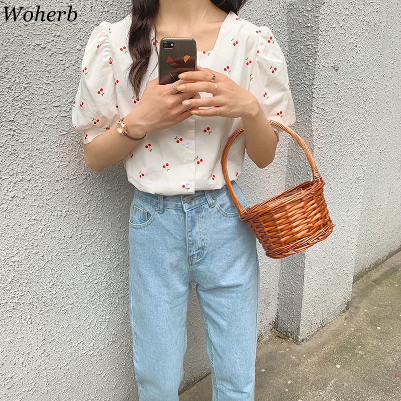 Women Blouses Vintage Shirts Print Cherry Square Collar Sweet Puff Sleeve Blouse Summer Wild Korean Clothes Tops 210519