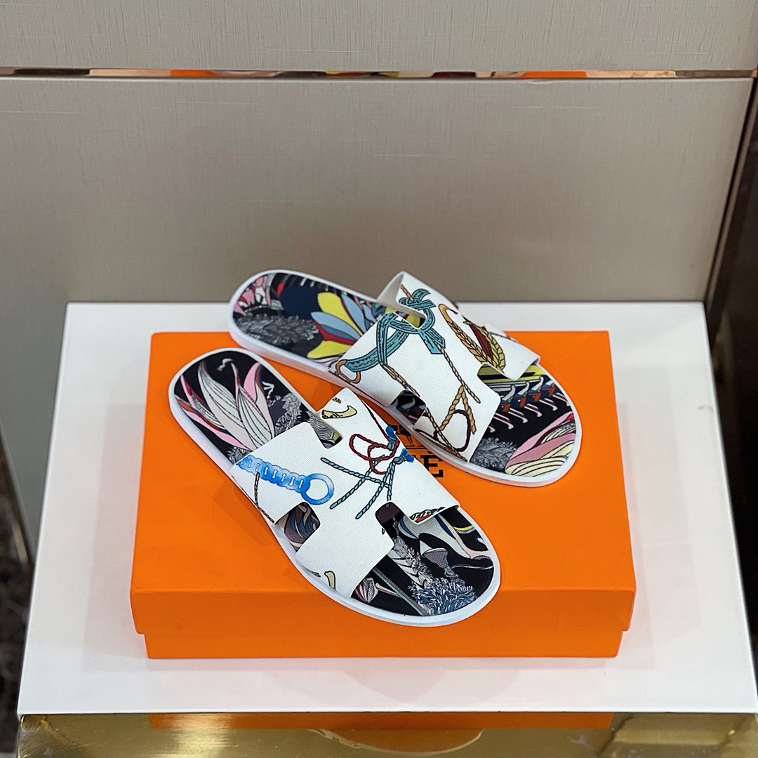 2021ss Men Slides Summer Beach Outdoor and Indoor Flat Sandals Slippers size 39-45 More Colors Options House Flip Flops With Original Box, As picture 6
2021ss Men Slides Summer Beach Outdoor and Indoor Flat Sandals Slippers size 39-45 More Colors Options House Flip Flops With Original Box, As picture 6