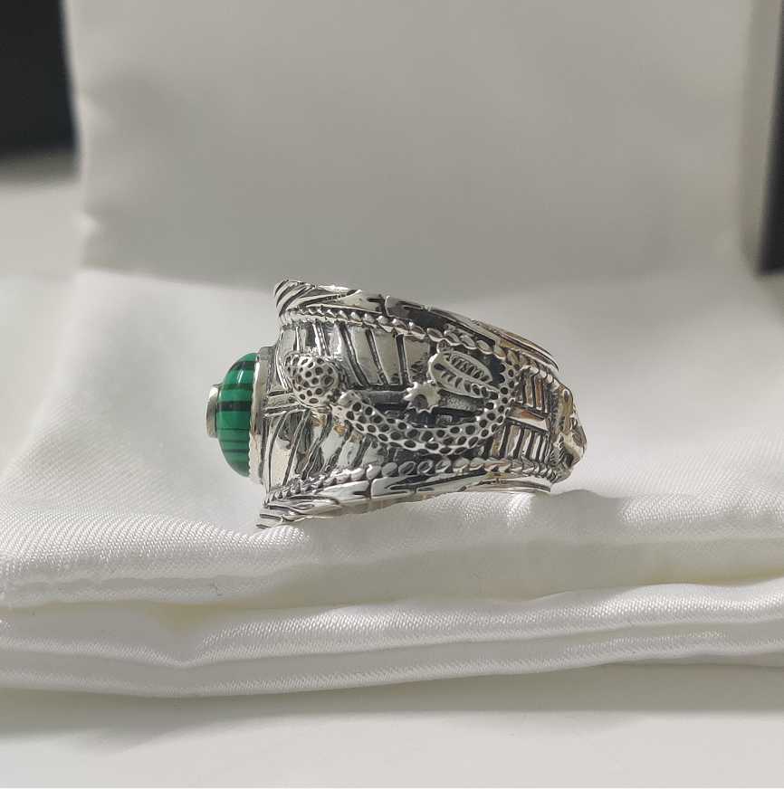Hot Selling Product Real Silver Gemstone Ring High Quality Silver 925 Ring Popular Couple Ring Fashion Jewelry Supply
Hot Selling Product Real Silver Gemstone Ring High Quality Silver 925 Ring Popular Couple Ring Fashion Jewelry Supply
