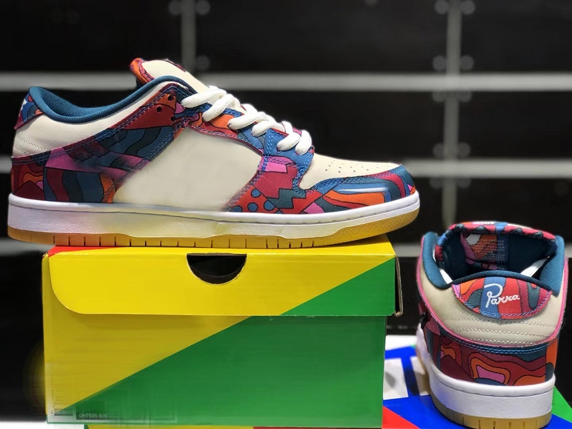 Shoes Parra x SB Low Basketball 1s Fire Pink Gym Red-Mocha-White-Royal Blue-Black Dunks Mens Sports Sneakers womens Running Trainers, Bubble wrap packaging
Shoes Parra x SB Low Basketball 1s Fire Pink Gym Red-Mocha-White-Royal Blue-Black Dunks Mens Sports Sneakers womens Running Trainers, Bubble wrap packaging