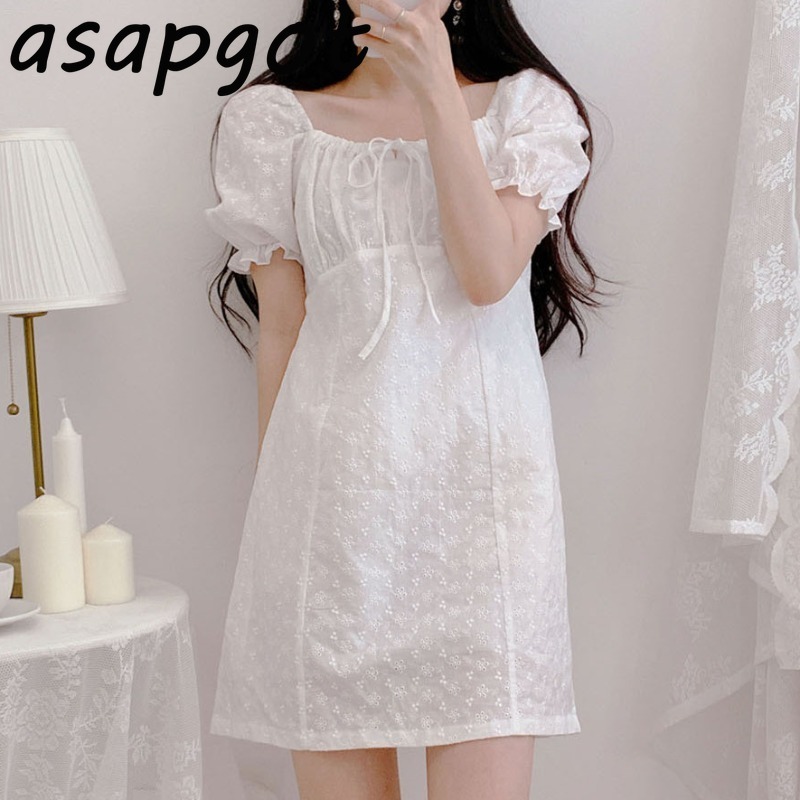 Sweet Girls Summer Retro Slim Waist Temperament Square Neck Puff Short Sleeve Purple Embroidered Dress Mini White Hollow Out 210429