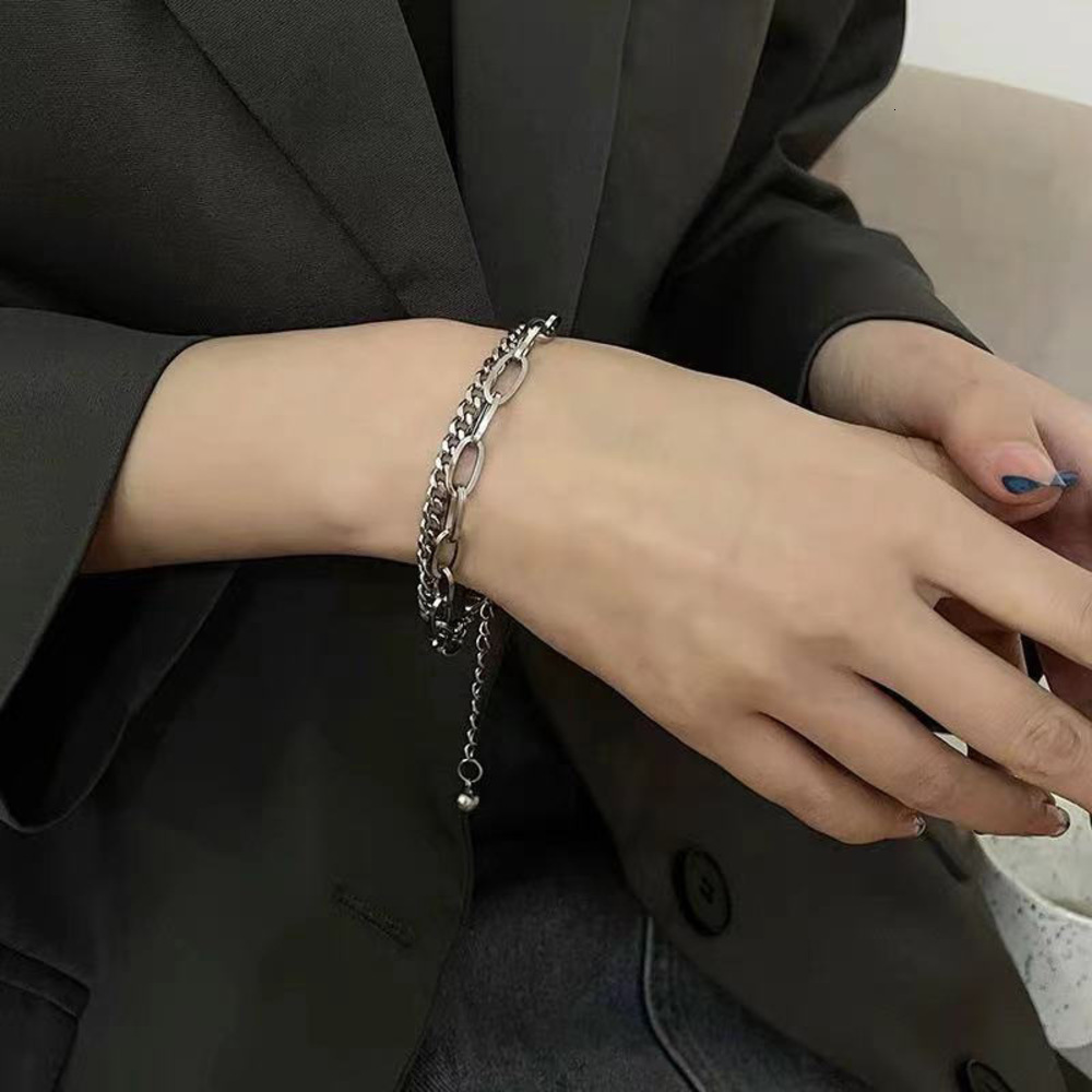 Fashion brand hip hop splicing Bracelet net red personality Street double layer cool wind trend simple with hand accessories, Golden;silver
Fashion brand hip hop splicing Bracelet net red personality Street double layer cool wind trend simple with hand accessories, Golden;silver