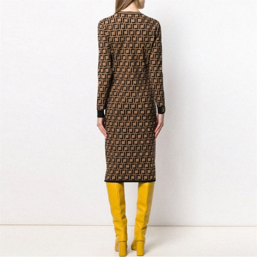 FF Casual Dresses Classic vintage Knit Dress Fashion Letter women Pattern knitted long Sleeve High Quality Womens Clothing crew neck autumn fende k1T6#
FF Casual Dresses Classic vintage Knit Dress Fashion Letter women Pattern knitted long Sleeve High Quality Womens Clothing crew neck autumn fende k1T6#