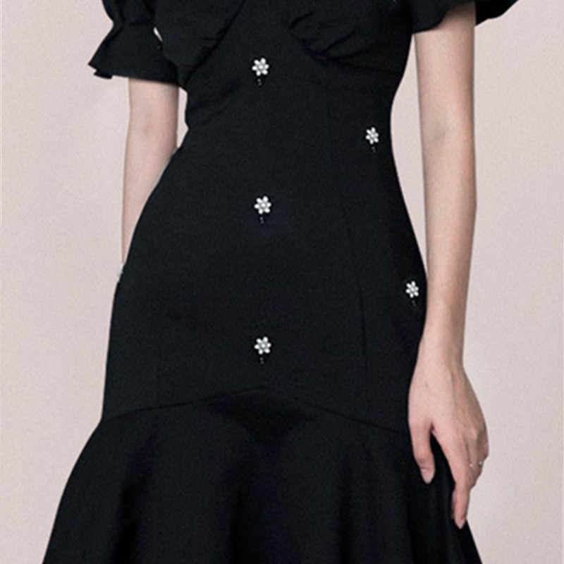 Vintage Diamonds Summer Dress Women Sexy V Neck Puff Sleeve High Waist Ruffles Mermaid Dresses For Female Fashion 210520