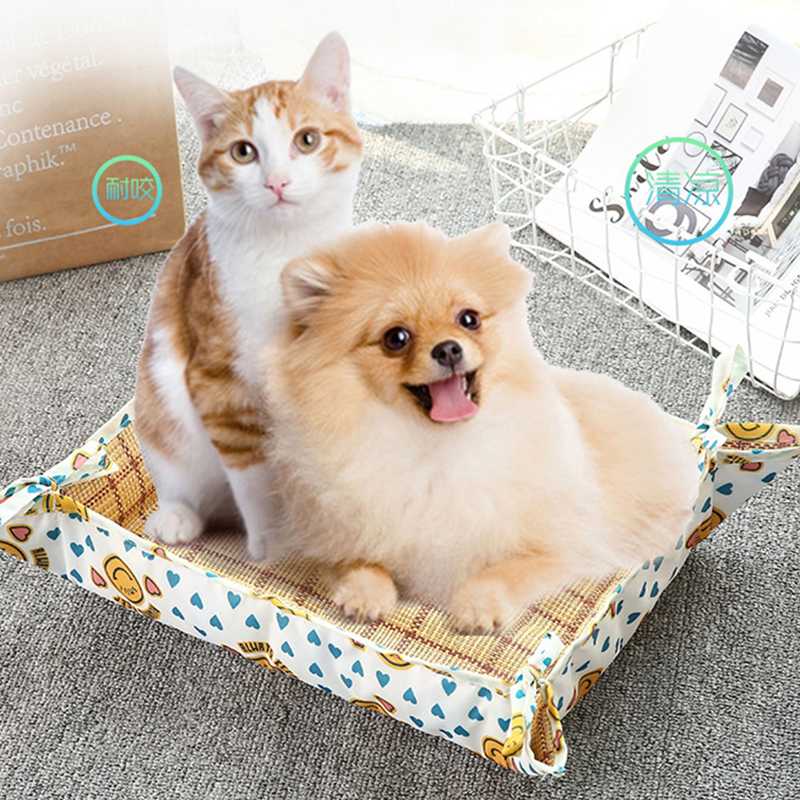 Pet Mats Cat Dog Bed Cushion Small And Medium-sized Oxford Cloth Breathable Beds Scratch-resistant Bite-resistant & Furniture 
Pet Mats Cat Dog Bed Cushion Small And Medium-sized Oxford Cloth Breathable Beds Scratch-resistant Bite-resistant & Furniture