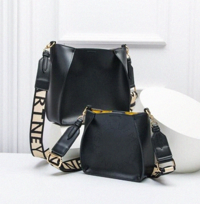 Stella Mccartney Women Shoulder Bag High Quality PVC Leather Shopping Two Size J7CQ#
Stella Mccartney Women Shoulder Bag High Quality PVC Leather Shopping Two Size J7CQ#