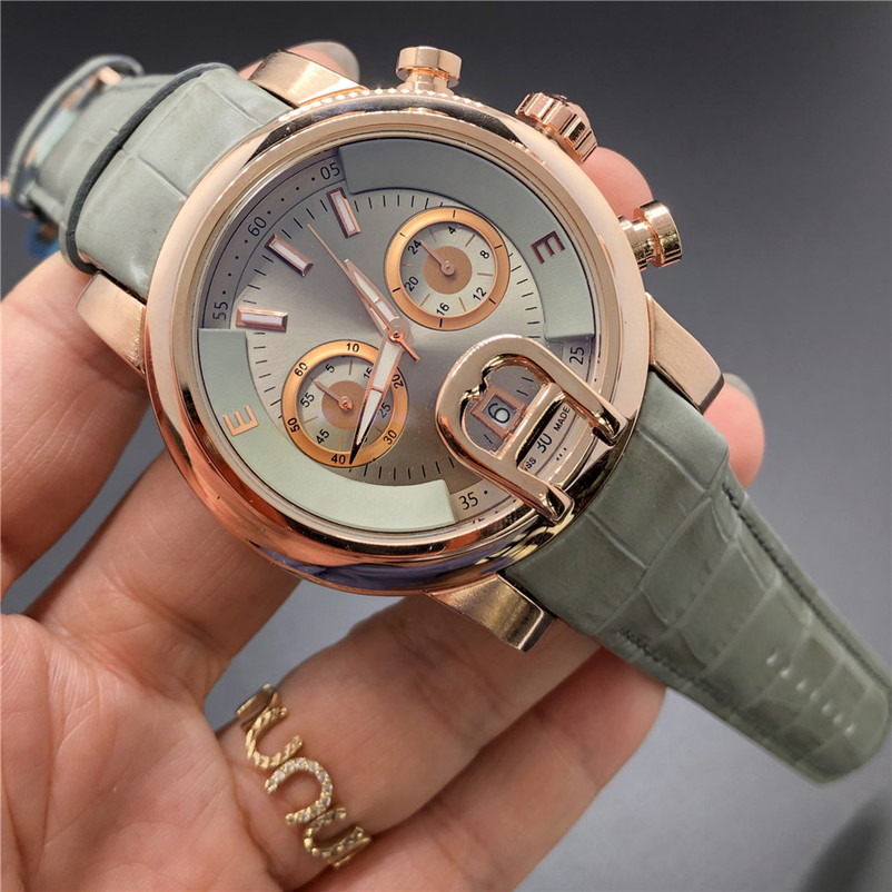 Premium Men's Watch Horseshoe Style 40mm Gold Dial Master Automatic Quartz Leather Strap Classic Folding Sports Business Fashion Watches OB4012
Premium Men's Watch Horseshoe Style 40mm Gold Dial Master Automatic Quartz Leather Strap Classic Folding Sports Business Fashion Watches OB4012