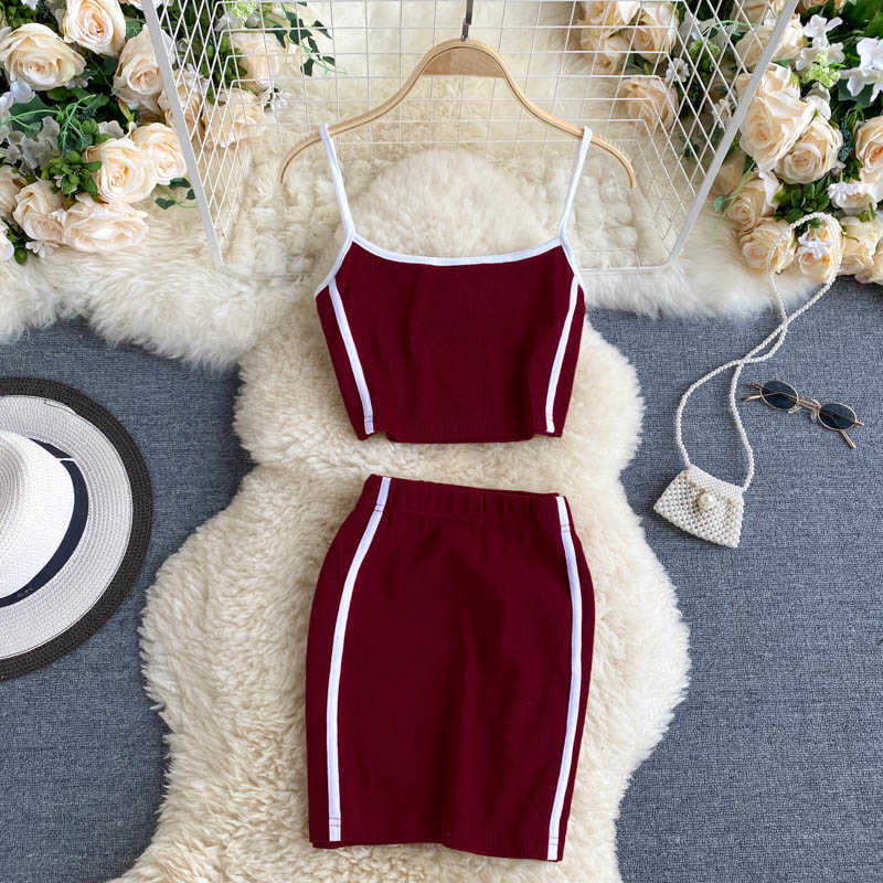 Women Sport Set Summer Sleeveless Short Camis Vest + High Elastic Waist Mini Skirt Patchwork Female Casual 2pcs Sets Suit 210708, Dark gray
Women Sport Set Summer Sleeveless Short Camis Vest + High Elastic Waist Mini Skirt Patchwork Female Casual 2pcs Sets Suit 210708, Dark gray