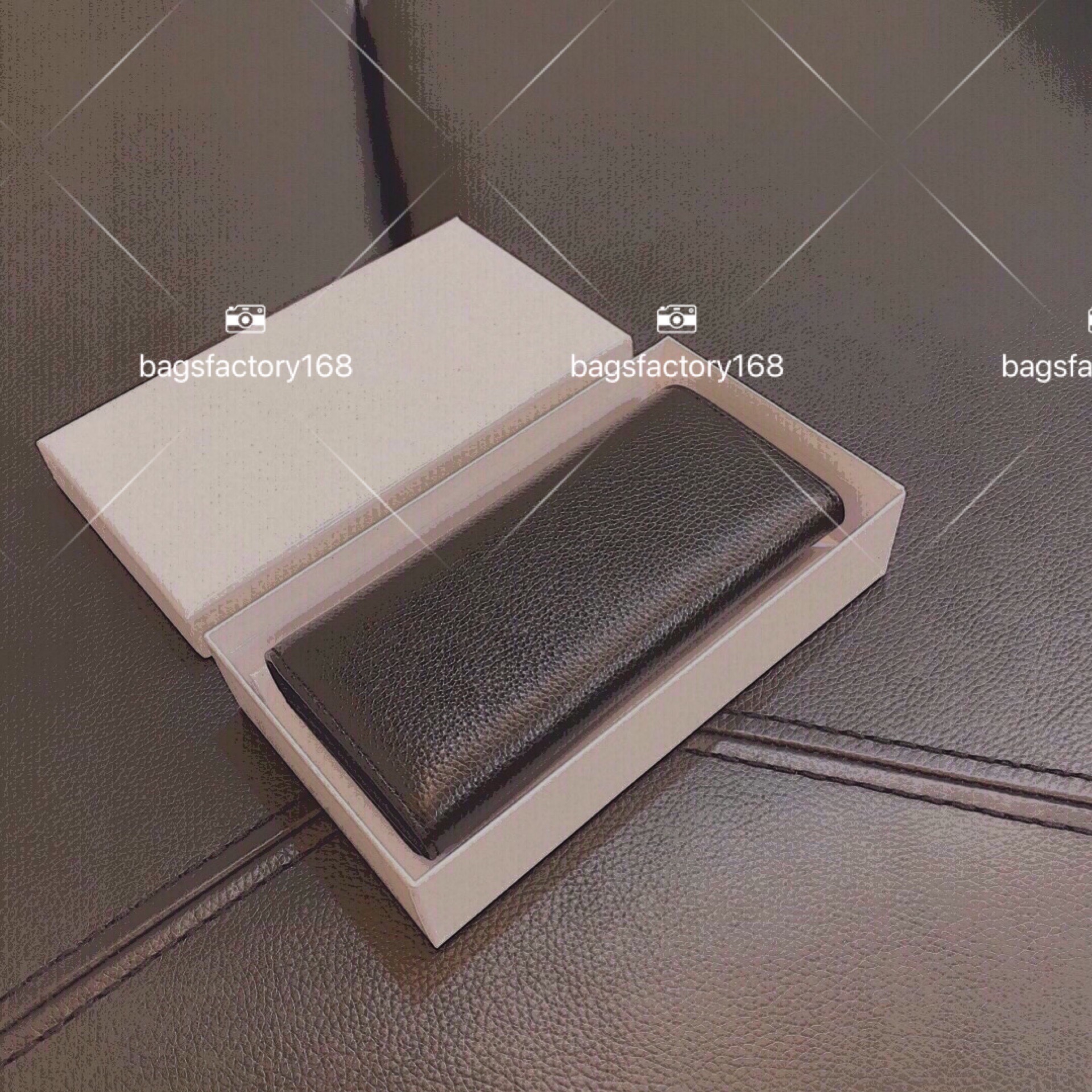 High-end Classic Design Big Name Long Purse Letter Decoration Flip Bag Simple Generous Wallet Quality Imported Cowhide Hand Bags, 11111
High-end Classic Design Big Name Long Purse Letter Decoration Flip Bag Simple Generous Wallet Quality Imported Cowhide Hand Bags, 11111