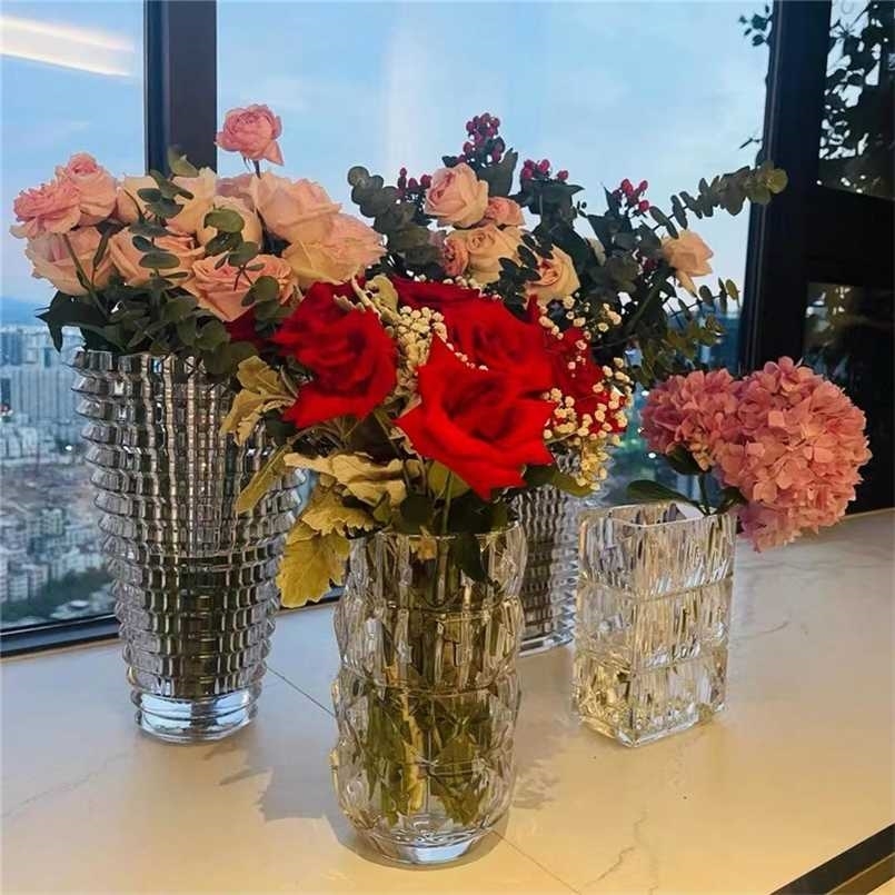 diamond glass vase black blue unique rectangular round colourful crystal celimene style candle holder for home 211214
diamond glass vase black blue unique rectangular round colourful crystal celimene style candle holder for home 211214