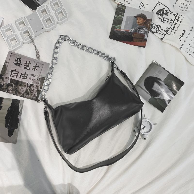 Evening Bags Fashion Solid Color Messenger Bag Women PU Leather Elegant Chain Money Purse Shoulder Crossbody Pouch Handbags
Evening Bags Fashion Solid Color Messenger Bag Women PU Leather Elegant Chain Money Purse Shoulder Crossbody Pouch Handbags