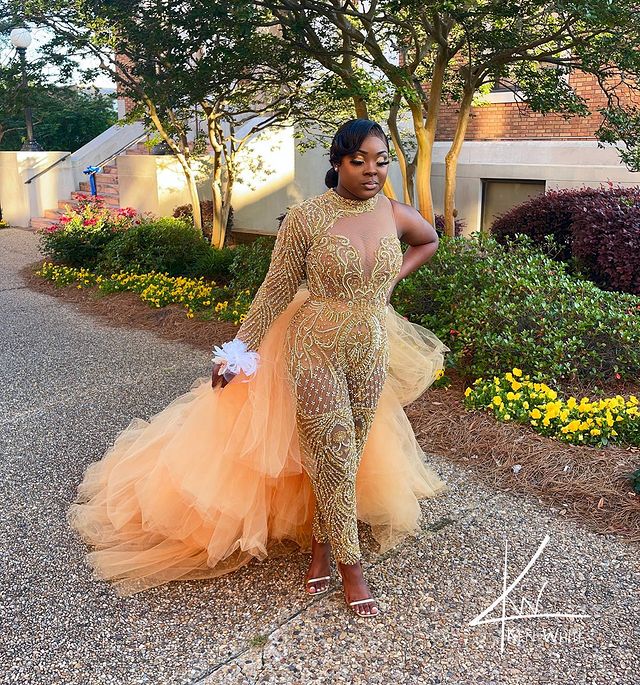 2021 Plus Size Arabic Aso Ebi Gold Luxurious Sexy Jumpsuits Prom Dresses Lace Beaded Sheer Neck Evening Formal Party Second Reception Gowns Dress ZJ49