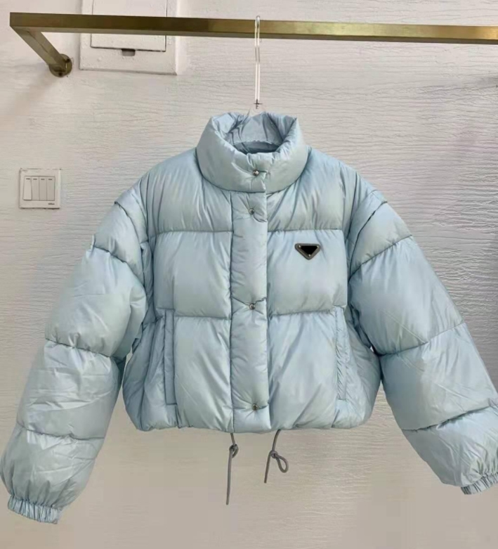 Fashion Designer Jacket for Women Down Parkas With Letters Badge Sequins Winter Jackets Coats Adjustable Waist Streetwear 3 Styles, Extra bag
Fashion Designer Jacket for Women Down Parkas With Letters Badge Sequins Winter Jackets Coats Adjustable Waist Streetwear 3 Styles, Extra bag