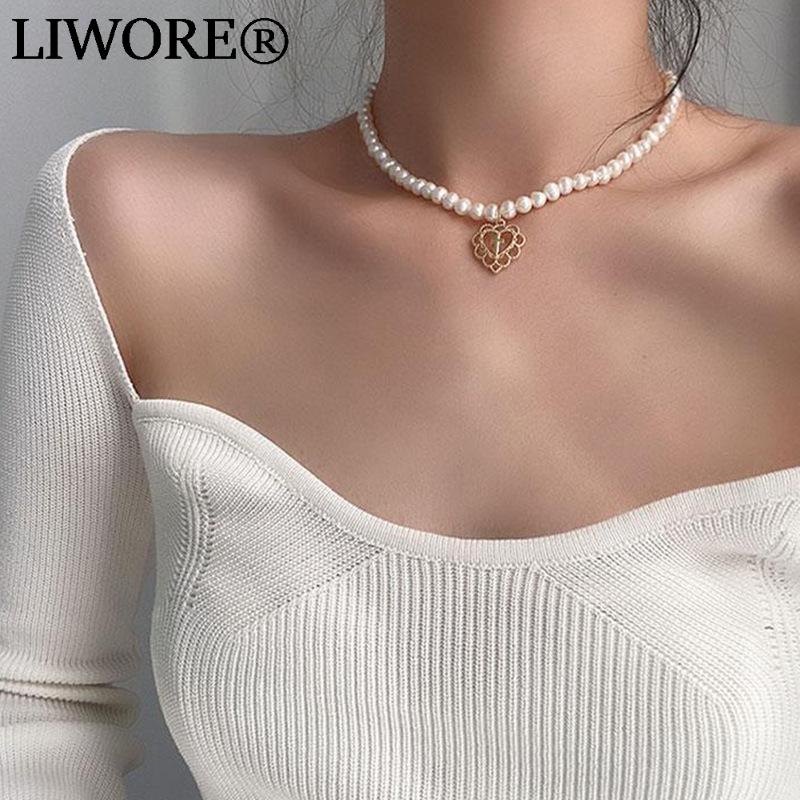 Chains Retro Women's Chain Necklace Geometry Love Heart Pendant Collar Pearl Clavicle Jewelry, Silver
Chains Retro Women's Chain Necklace Geometry Love Heart Pendant Collar Pearl Clavicle Jewelry, Silver
