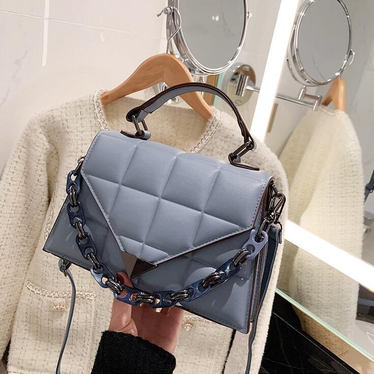 Factory wholesale women handbag simple leather shoulder bag solid color Joker Plaid womens messenger bags street fashion leathers chain handbags
Factory wholesale women handbag simple leather shoulder bag solid color Joker Plaid womens messenger bags street fashion leathers chain handbags