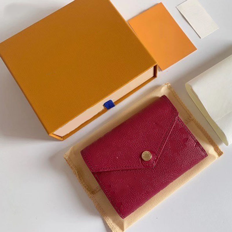 Women's Luxury Designer Shopping Bag Wholesale Embossed Leather Multi-Color Short Wallet Card Clip Purse Classic Zipper Pocket Victorine, Pink
Women's Luxury Designer Shopping Bag Wholesale Embossed Leather Multi-Color Short Wallet Card Clip Purse Classic Zipper Pocket Victorine, Pink