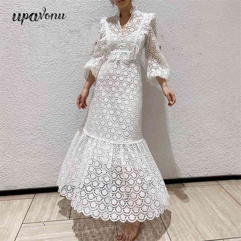 Free Women's White Hollow Embroidered Dress Vestidos Sexy V-neck Lantern Sleeve Ruffled Party Long 210524