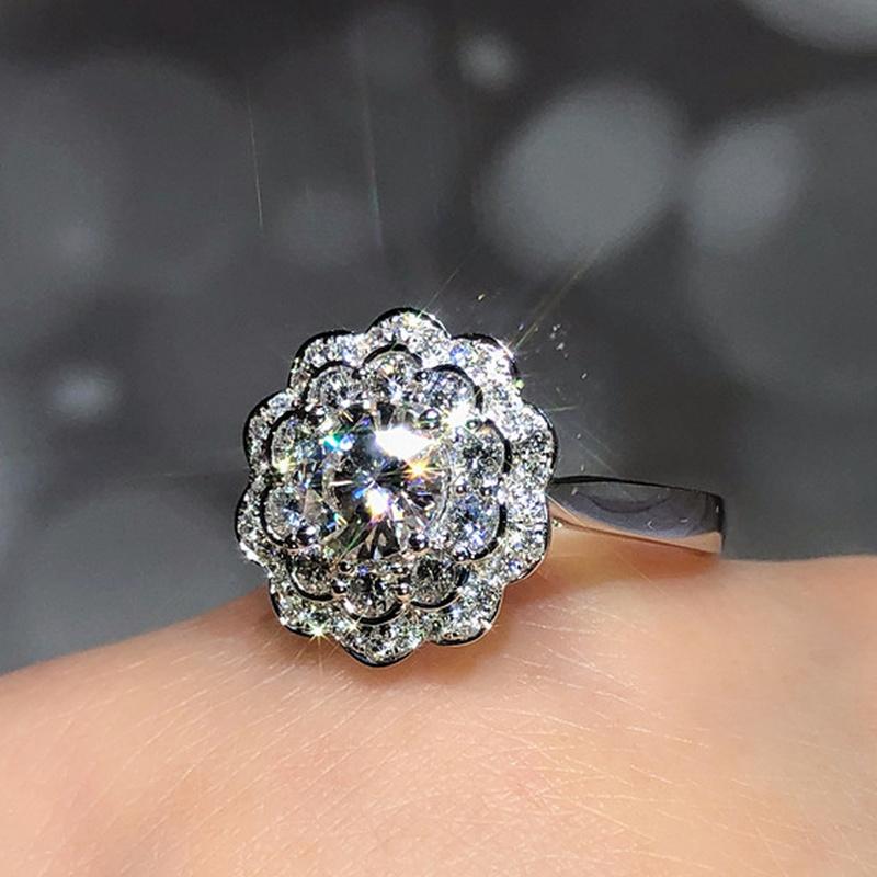 Wedding Rings CAOSHI Aesthetic Flower Female Engagement Accessories With Brilliant Zirconia Exquisite Proposal Bands Jewelry, Slivery;golden
Wedding Rings CAOSHI Aesthetic Flower Female Engagement Accessories With Brilliant Zirconia Exquisite Proposal Bands Jewelry, Slivery;golden