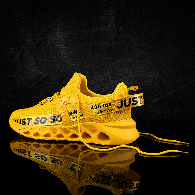 2021 Running Shoes Large size breathable surface casual shoe Korean version men's fashion popcorn soft soles sports travel men sneaker A0010
2021 Running Shoes Large size breathable surface casual shoe Korean version men's fashion popcorn soft soles sports travel men sneaker A0010